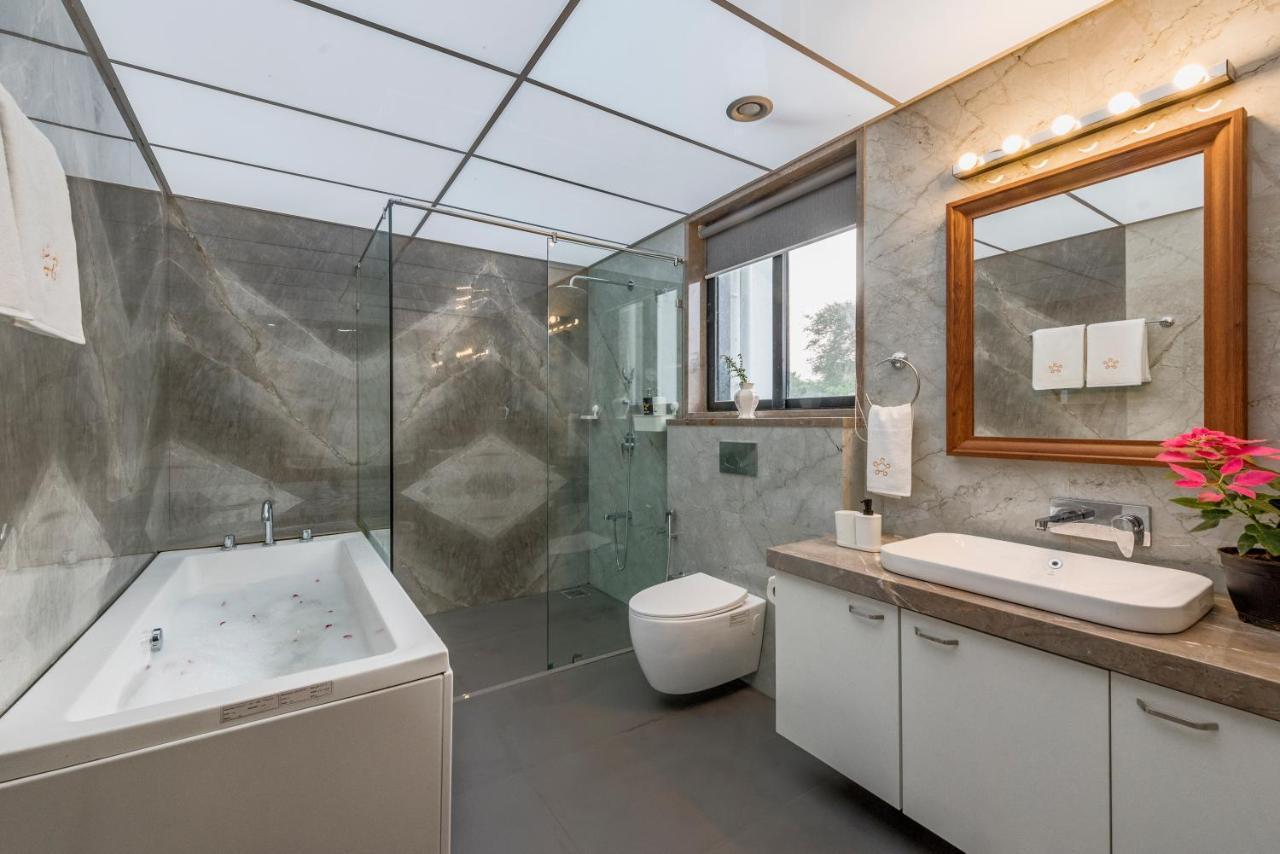 Saffronstays Mayfair Gardens 4 Bedroom Petfriendly Pool Villa Alībāg Esterno foto