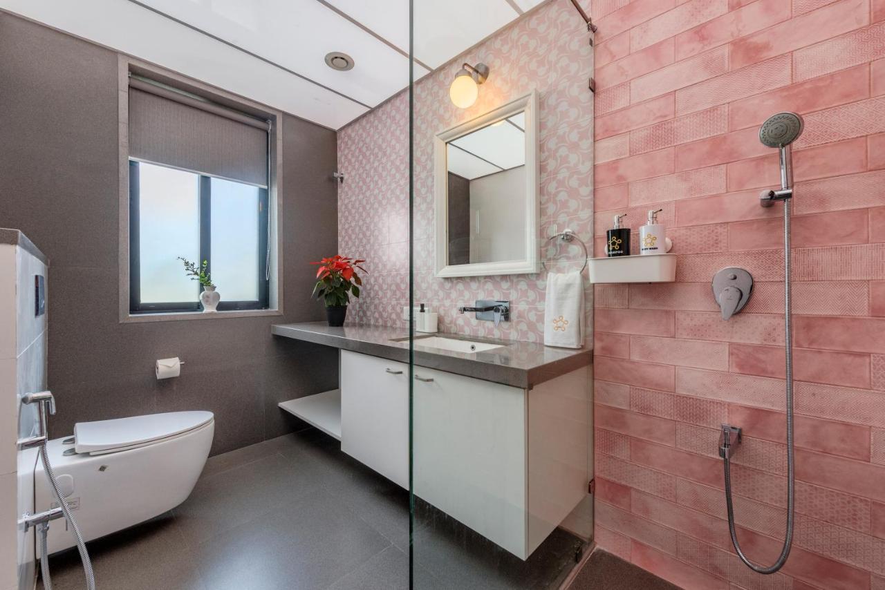 Saffronstays Mayfair Gardens 4 Bedroom Petfriendly Pool Villa Alībāg Esterno foto