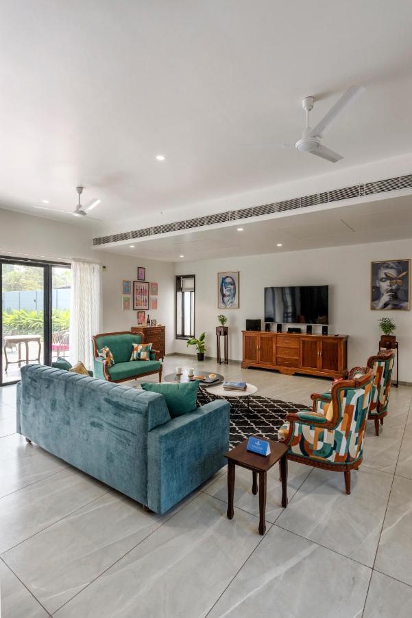 Saffronstays Mayfair Gardens 4 Bedroom Petfriendly Pool Villa Alībāg Esterno foto
